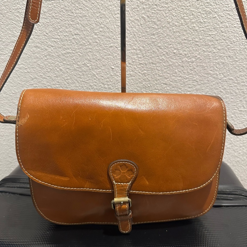 Patricia Nash Tan Leather Shoulder Bag
